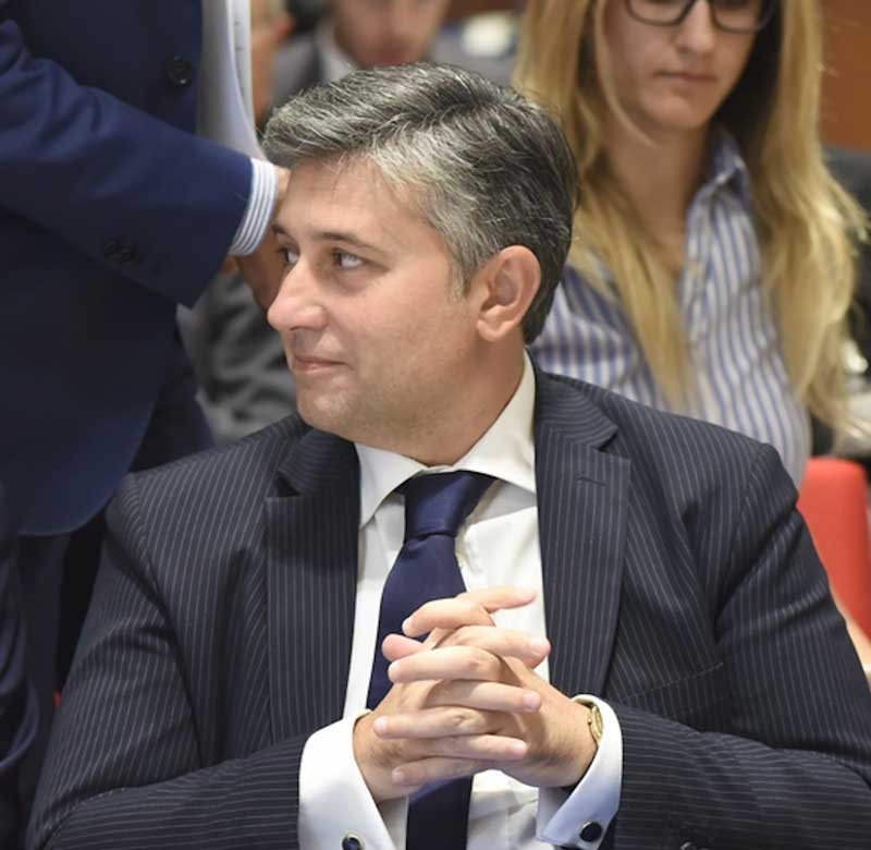 Telecomunicazioni: Alessandro Picardi verso la presidenza di Olivetti