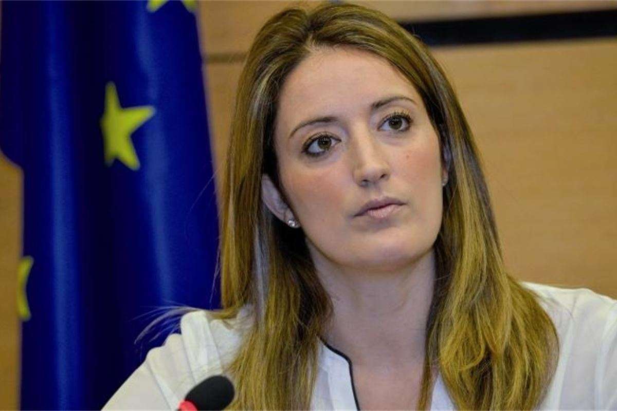 Qatargate, Metsola: “La polvere non sarà messa sotto il tappeto, apriremo un’indagine interna”