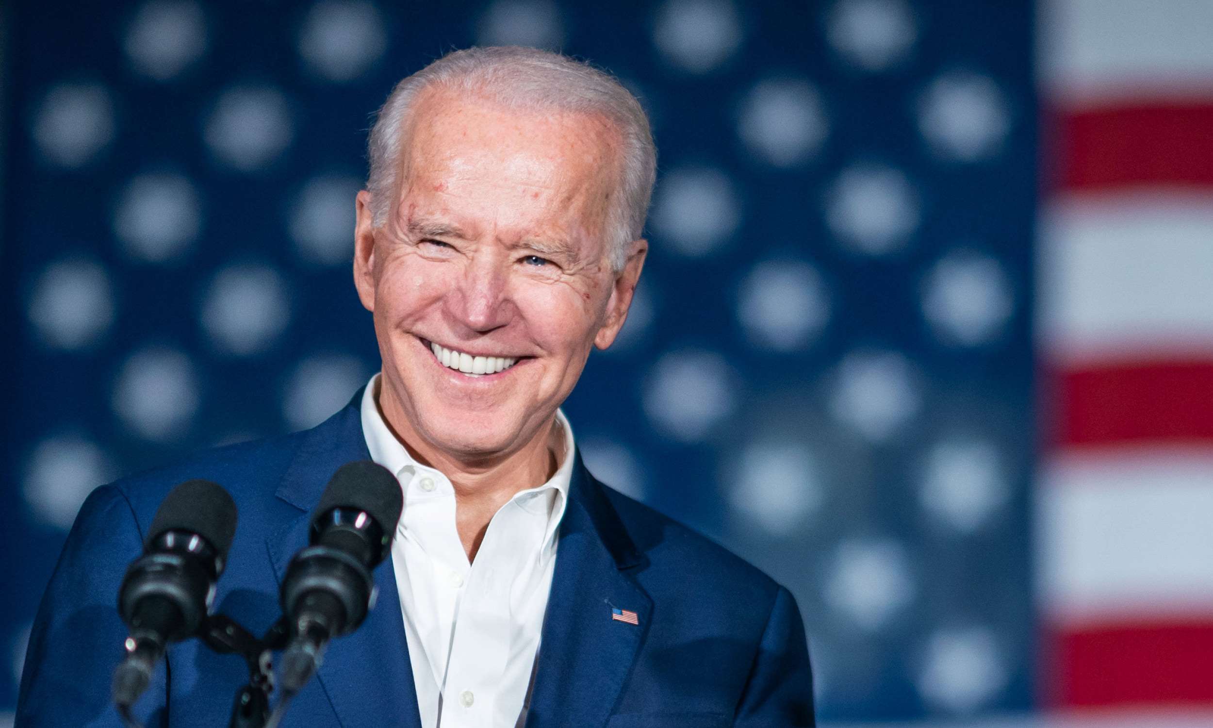 Usa, Biden ha firmato la legge che tutela i matrimoni gay e interraziali