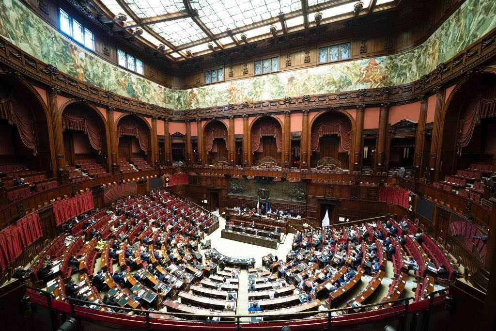 Manovra 2024, via libera dal Senato con 112 si, 76 no e 3 astenuti. L’esame ora passa alla Camera