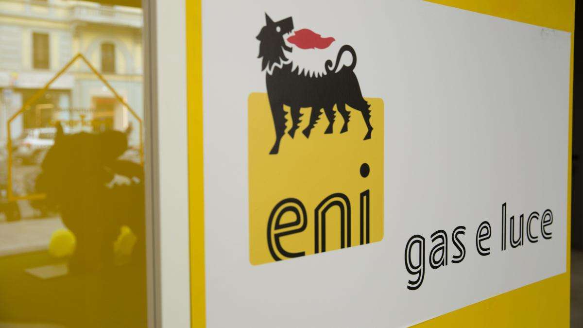 Eni, nel 2022 utili in forte aumento rispetto al 2021: presentato il nuovo Piano Strategico