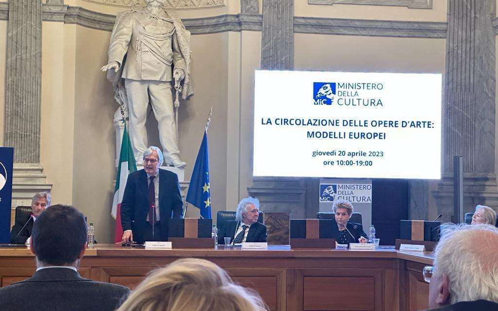 Cultura, Sgarbi in azione per migliorare la circolazione delle opere d’arte in Europa