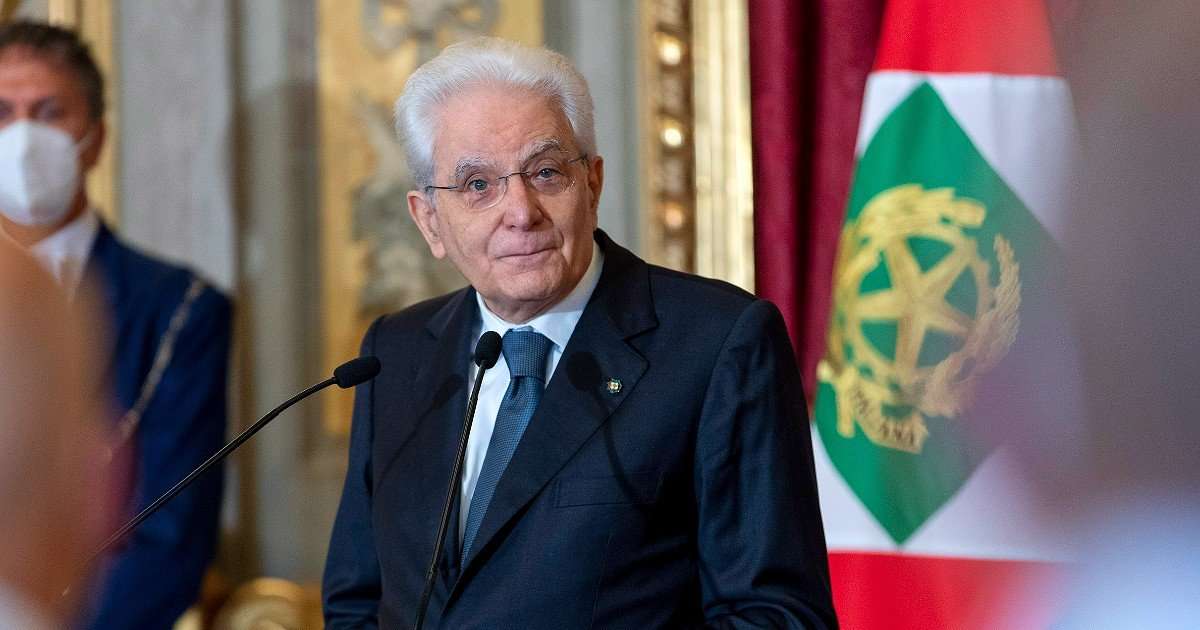 Il 25 aprile di Sergio Mattarella: “Tener viva la memoria di un periodo drammatico della nostra storia”