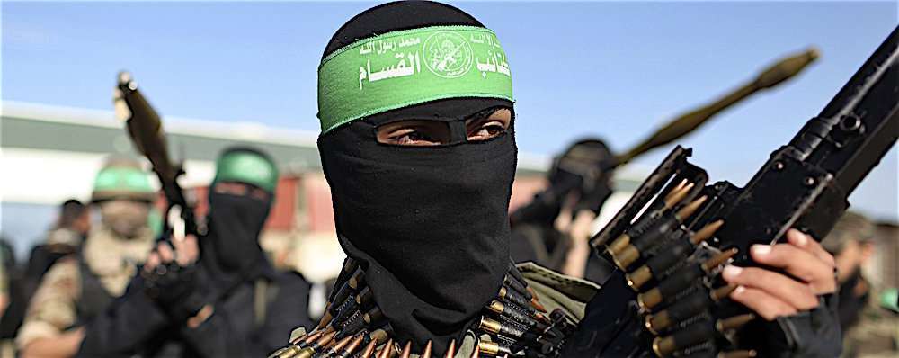 Hamas a Mosca: “Colloqui sulla liberazione degli ostaggi e l’evacuazione dei cittadini russi”. Nuova incursione via terra a Gaza